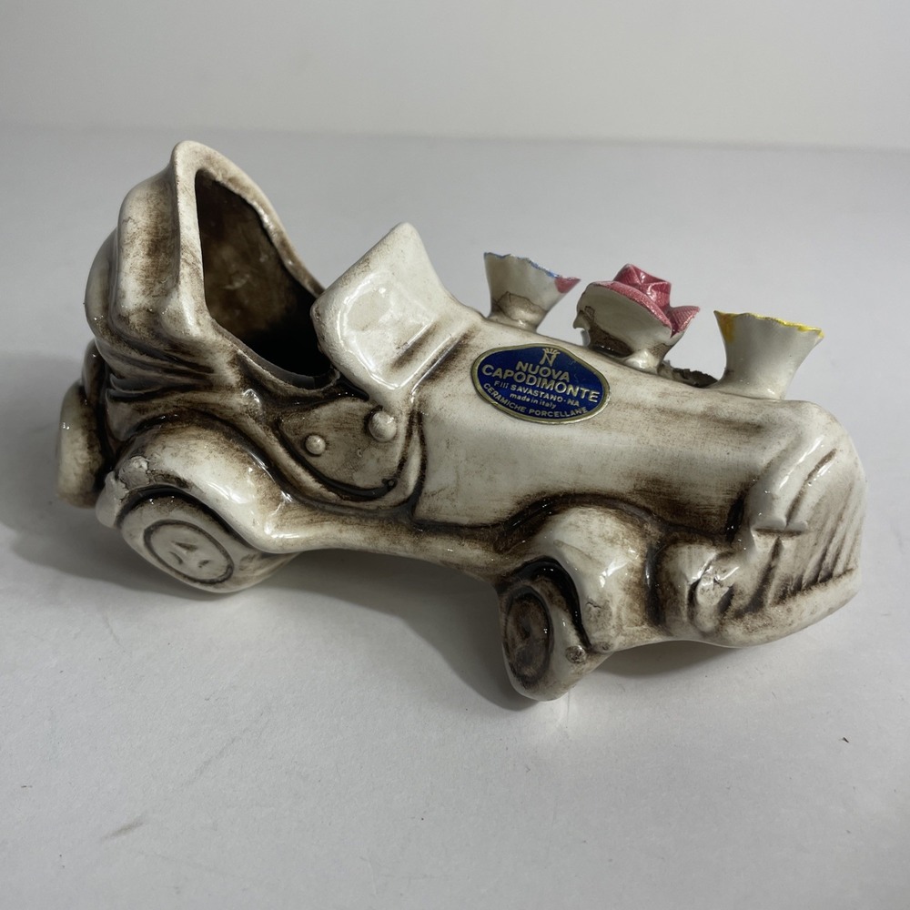 Rare Vintage Nuova Capodimonte Pottery Porcelain Miniature Car Buggy 3 Flowers
